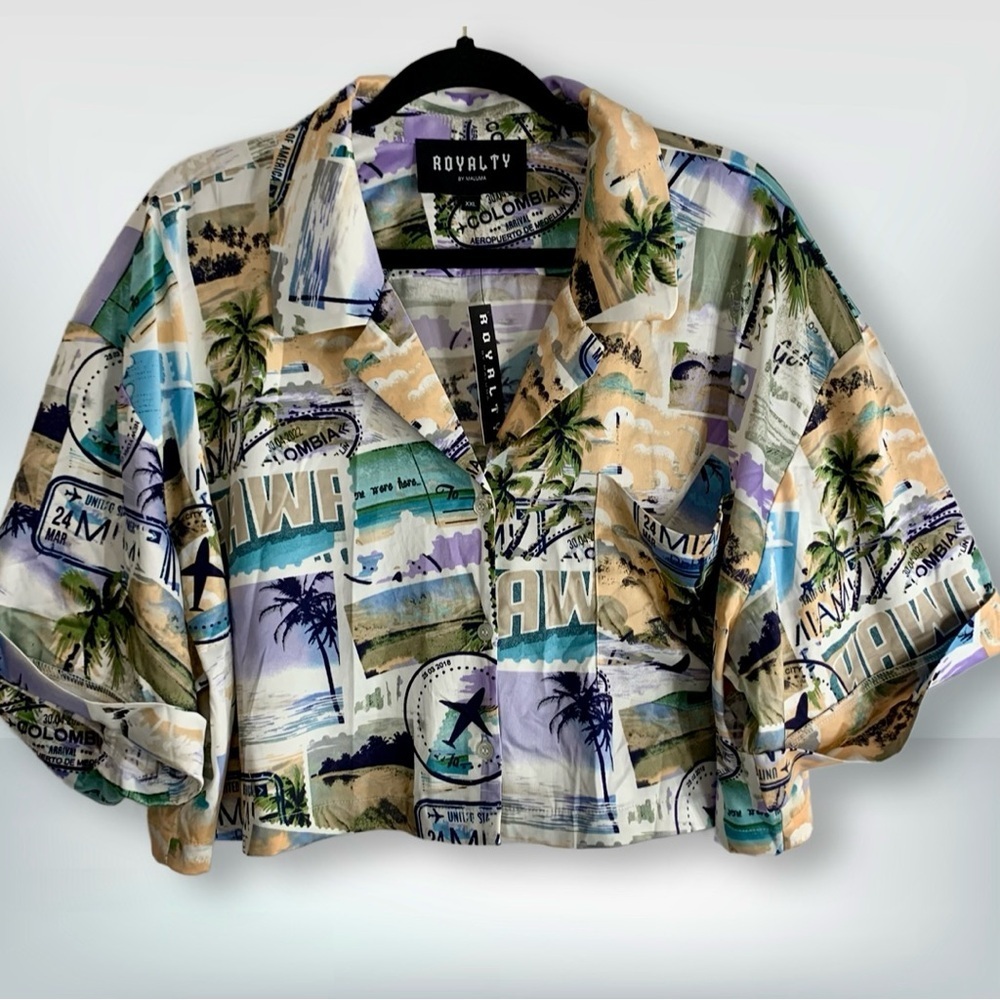 NWT Royalty by Maluma Women's Plus Cropped Satin Hawaiian Shirt, size XXL - Picture 7 of 8